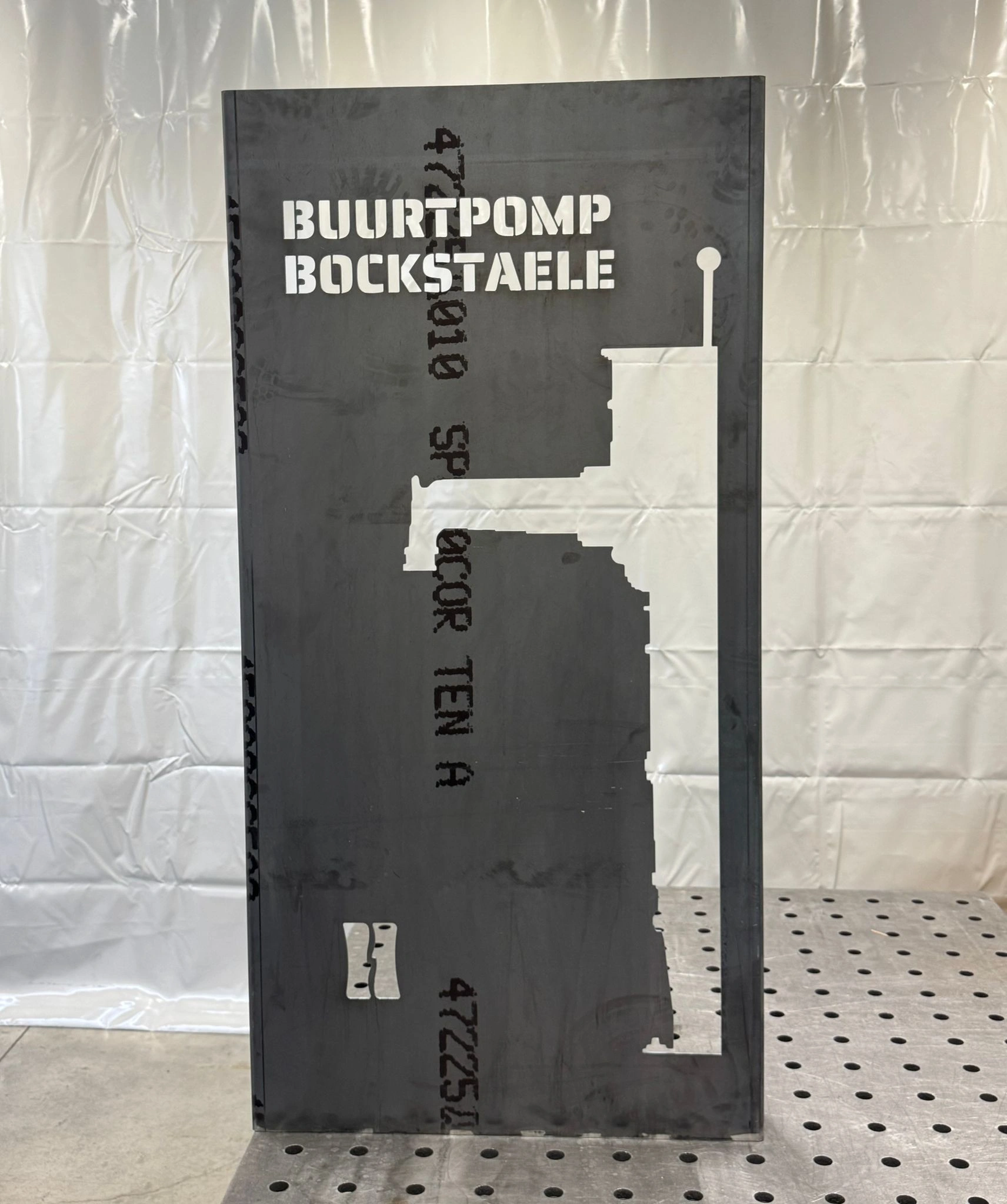 Kunstwerk gemaakt van cortenstaal